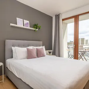 **** Aparthotel Vagabond Downtown Ungarn
