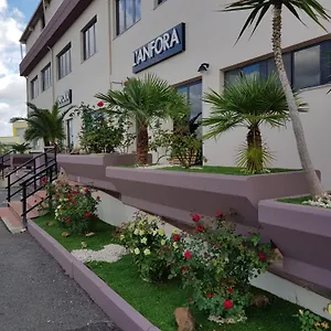 Hotel L Anfora Tramatza
