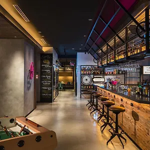 大阪本町万豪慕奇夕酒店 酒店